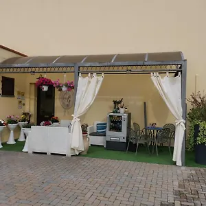 La Di Giada E Giorgia Penzion