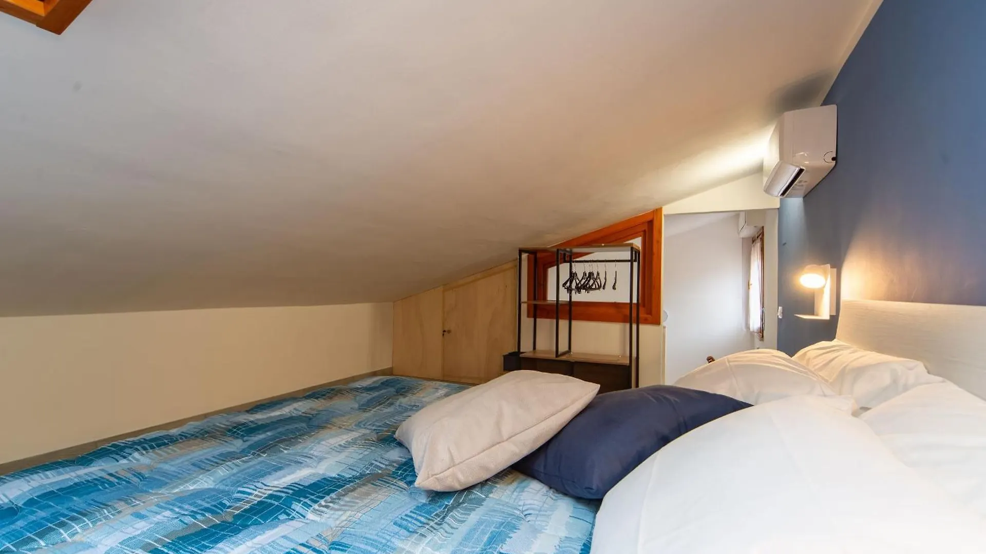Casa Loca Apartment Pisa 0*,  Italy
